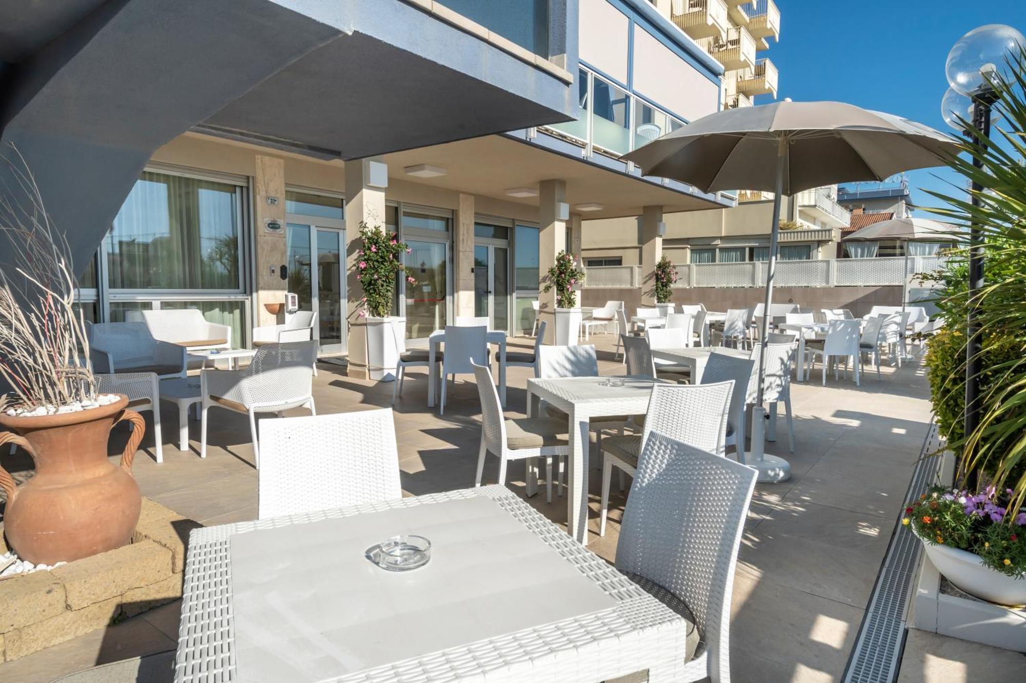 Hotel Astoria Cervia Eksteriør billede